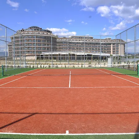 Sunmelia & Szálloda 5*