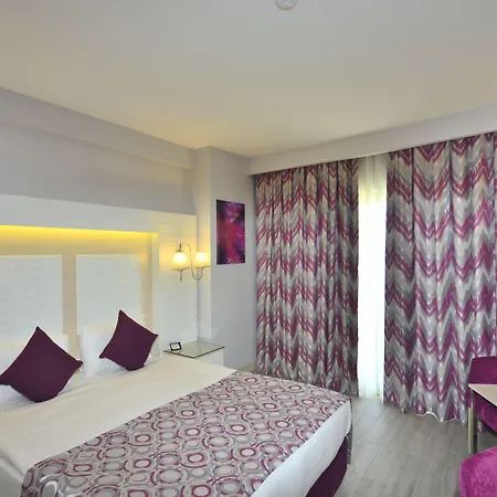 Sunmelia & Szálloda Manavgat