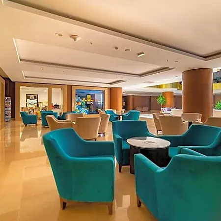 Sunmelia & Hotel 5*
