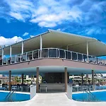 Sunmelia & Hotell
