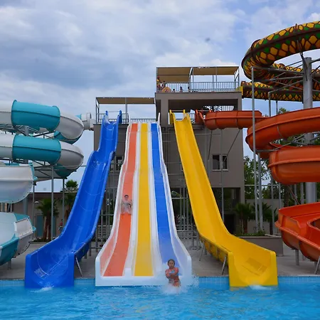Sunmelia & Hotel 5*