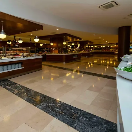 Sunmelia & Hotell 5*